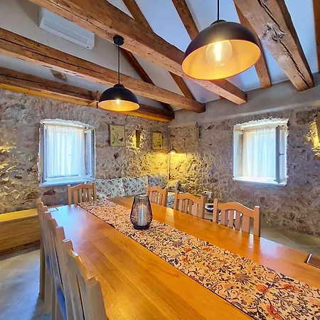 Bilusic By Interhome